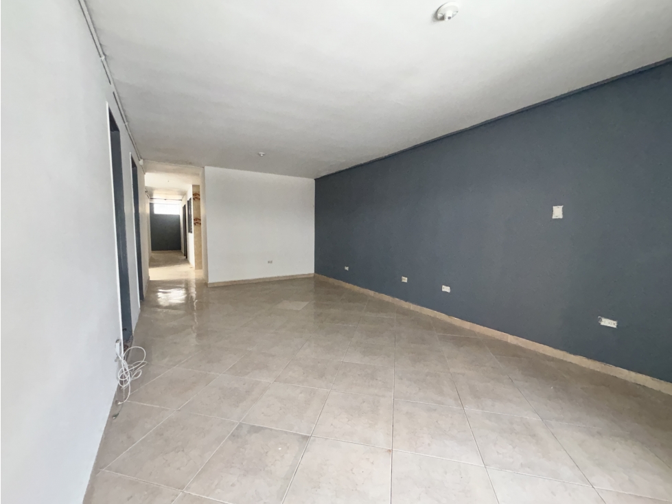 Casa en arriendo en El Poblado, Medellín · foto 14 de 24