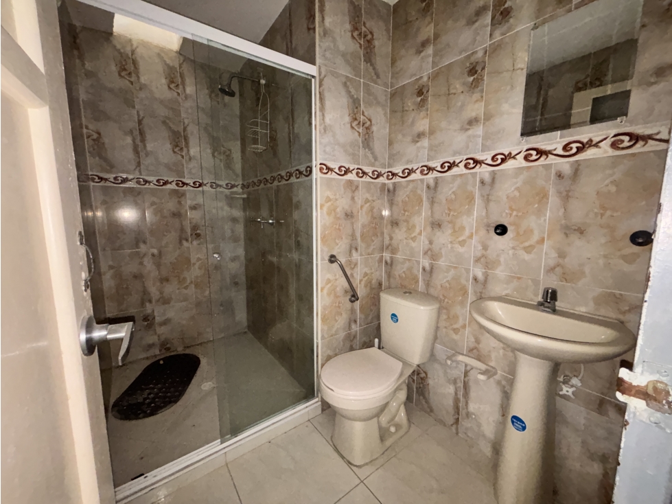Casa en arriendo en El Poblado, Medellín · foto 20 de 24