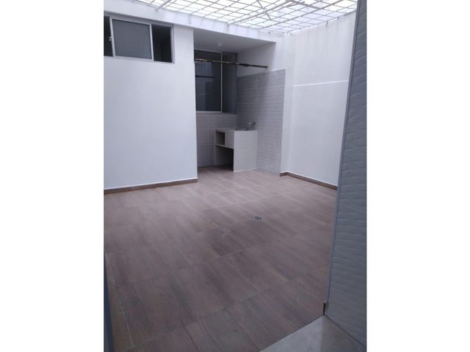 Casa de 7 alcobas en venta en San Alonso, Girón, 128 m² · foto 6 de 24
