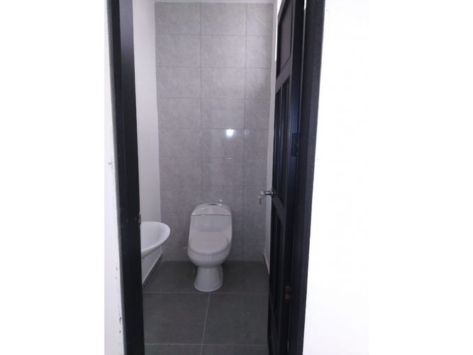 Casa de 7 alcobas en venta en San Alonso, Girón, 128 m² · foto 12 de 24