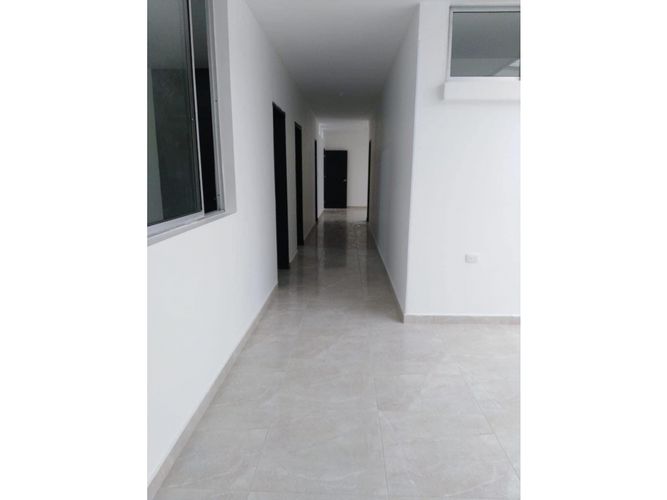 Casa de 7 alcobas en venta en San Alonso, Girón, 128 m² · foto 15 de 24