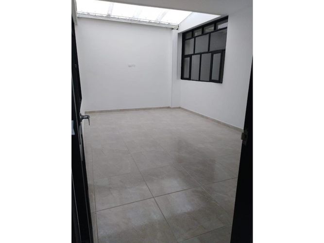 Casa de 7 alcobas en venta en San Alonso, Girón, 128 m² · foto 18 de 24