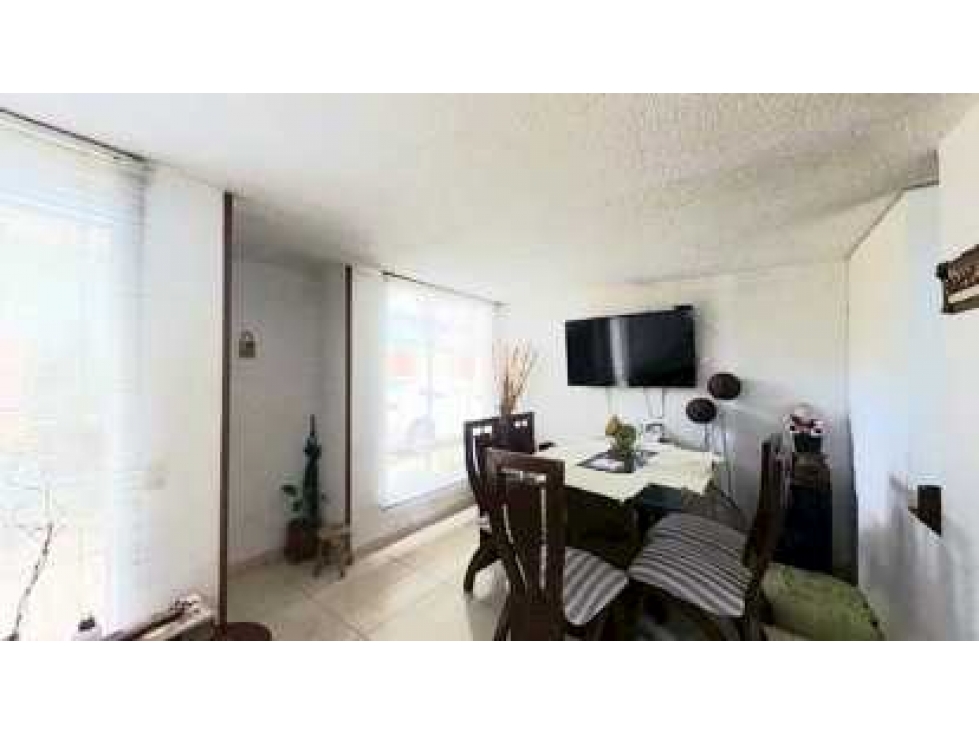 Casa en venta en Cantalejo, Bogotá · foto 3 de 13