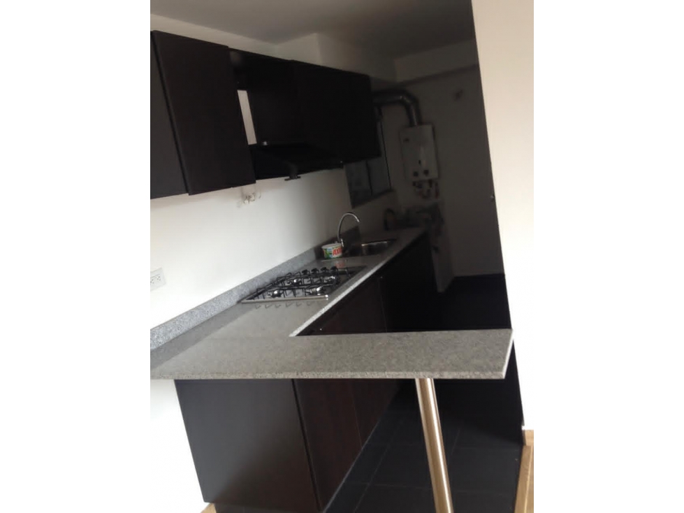 Apartamento en venta en Britalia, Bogotá · foto 3 de 15