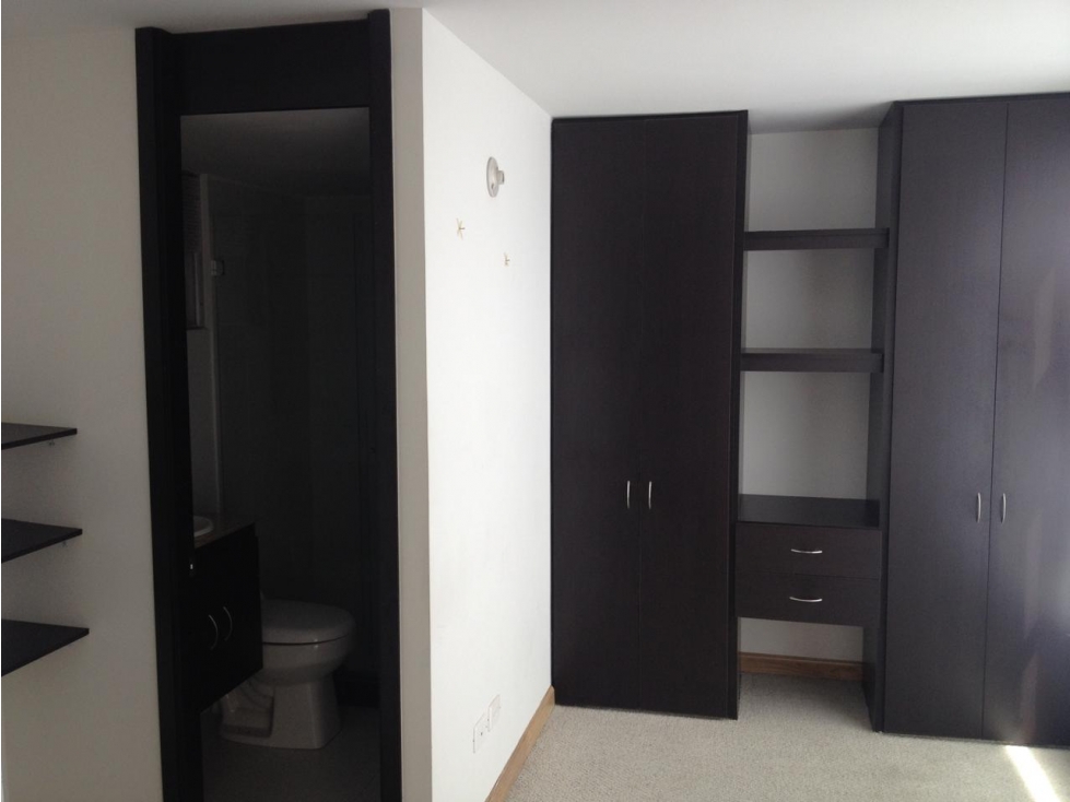 Apartamento en venta en Britalia, Bogotá · foto 5 de 15