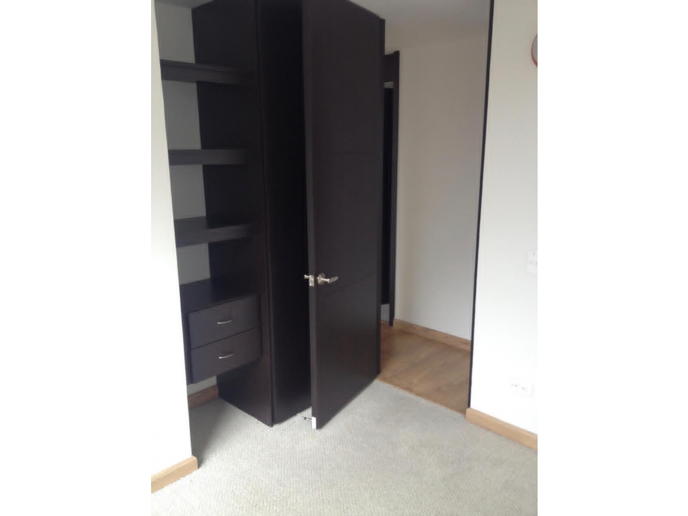 Apartamento en venta en Britalia, Bogotá · foto 9 de 15