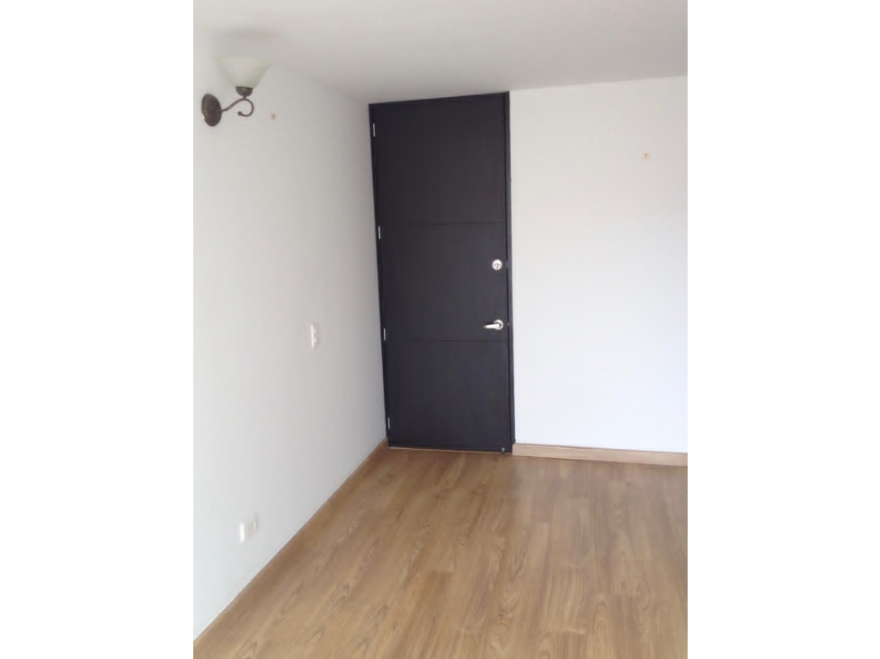 Apartamento en venta en Britalia, Bogotá · foto 12 de 15
