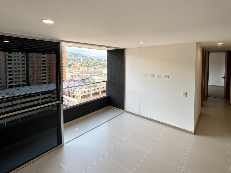 Apartamento en venta en Simon Bolivar, Itagüí · foto 3 de 10