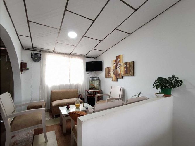 Casa de 6 alcobas en venta en La Arboleda, Manizales, 170 m² · foto 2 de 21