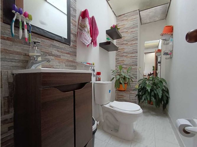 Casa de 6 alcobas en venta en La Arboleda, Manizales, 170 m² · foto 17 de 21