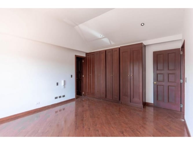 Apartamento de 4 alcobas en venta en Casablanca Suba, Bogotá, 231 m² · foto 12 de 21