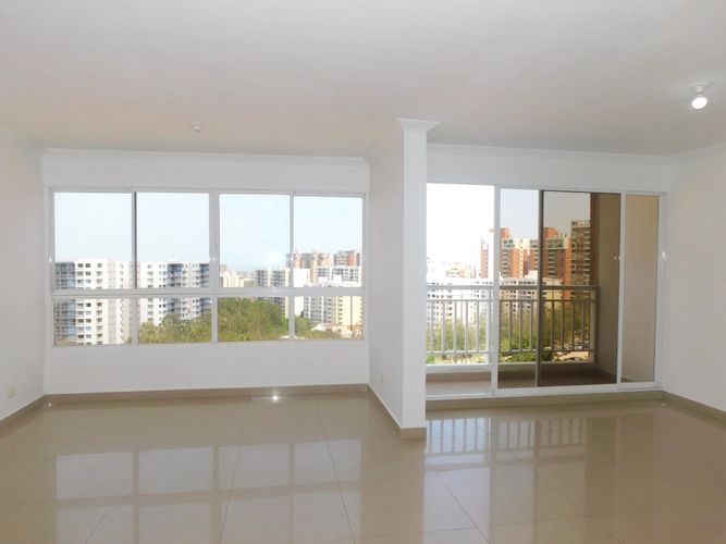 Apartamento de 3 alcobas en venta en Miramar, Barranquilla, 99 m² · foto 3 de 24