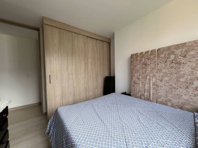 Apartamento de 3 alcobas en venta en Las Lomitas, Sabaneta, 85 m² · foto 8 de 23