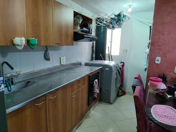 Apartamento de 3 alcobas en venta en San Joaquin, Medellín, 79 m² · foto 3 de 14