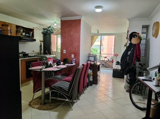 Apartamento de 3 alcobas en venta en San Joaquin, Medellín, 79 m² · foto 9 de 14