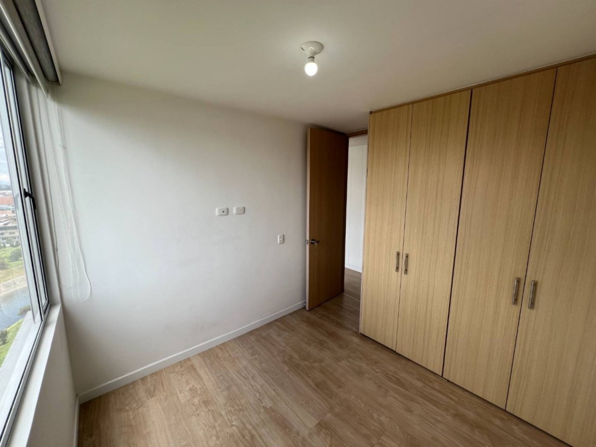 Apartamento en venta en Hayuelos, Bogotá · foto 7 de 14