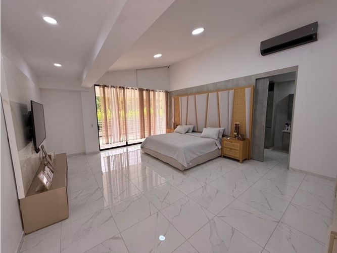 Casa de 4 alcobas en venta en Las Mercedes, Jamundí, 280 m² · foto 10 de 12