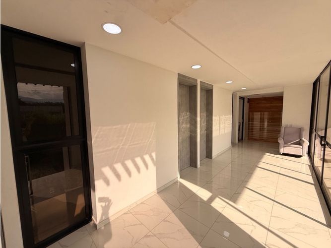 Casa de 4 alcobas en venta en Las Mercedes, Jamundí, 280 m² · foto 11 de 12