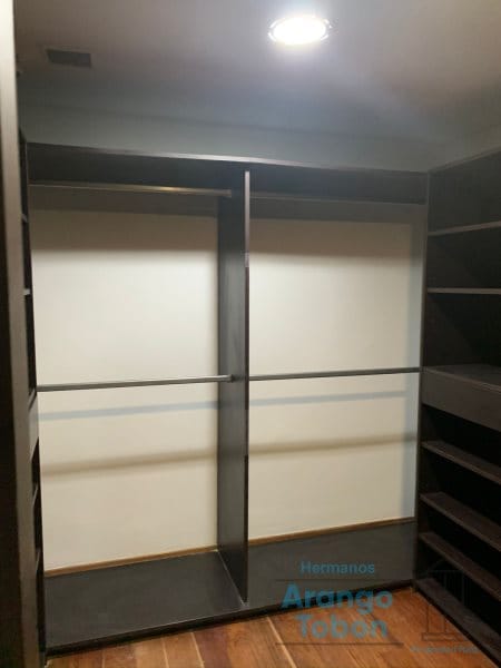 Apartamento de 3 alcobas en venta en Los Balsos, Medellín, 365 m² · foto 15 de 22