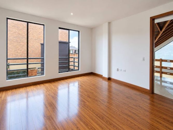 Casa de 4 alcobas en venta en San Jose De Los Nogales, Chía, 273 m² · foto 9 de 23