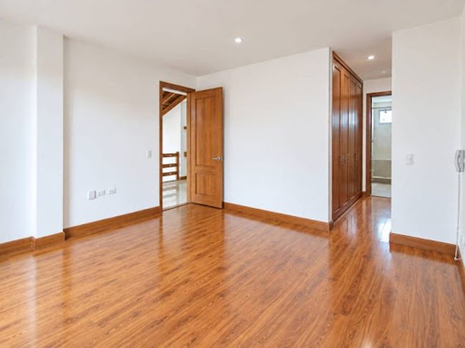 Casa de 4 alcobas en venta en San Jose De Los Nogales, Chía, 273 m² · foto 10 de 23
