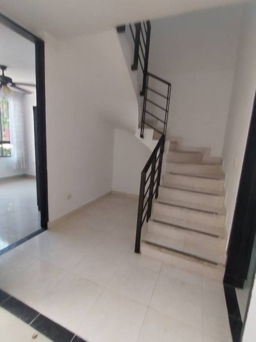 Casa de 4 alcobas en venta en Ricaurte, 79 m² · foto 13 de 21