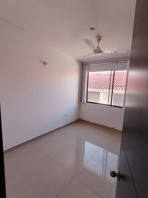 Casa de 4 alcobas en venta en Ricaurte, 79 m² · foto 14 de 21