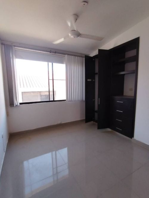Casa de 4 alcobas en venta en Ricaurte, 79 m² · foto 15 de 21