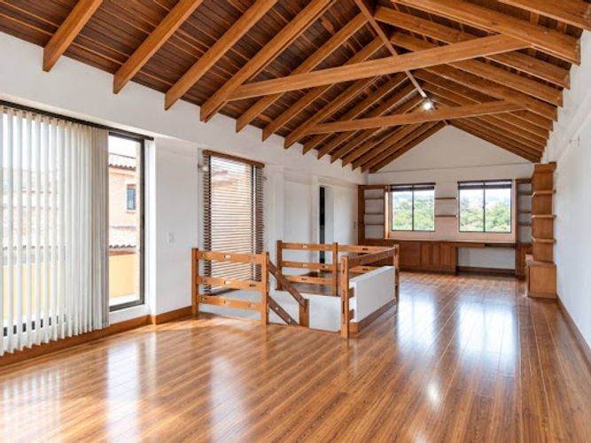 Casa de 4 alcobas en venta en San Jose De Los Nogales, Chía, 273 m² · foto 20 de 23
