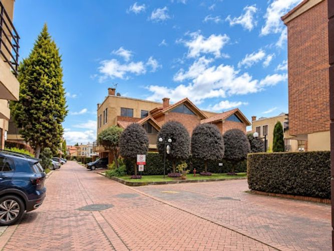 Casa de 4 alcobas en venta en San Jose De Los Nogales, Chía, 273 m² · foto 23 de 23