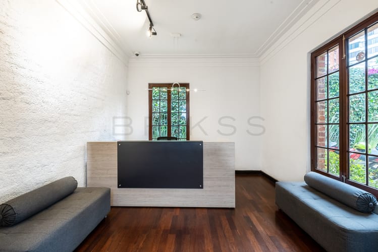 Casa de 12 alcobas en venta en El Nogal, Bogotá, 462 m² · foto 4 de 24