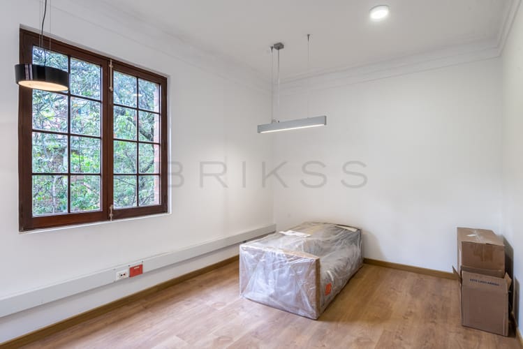 Casa de 12 alcobas en venta en El Nogal, Bogotá, 462 m² · foto 19 de 24
