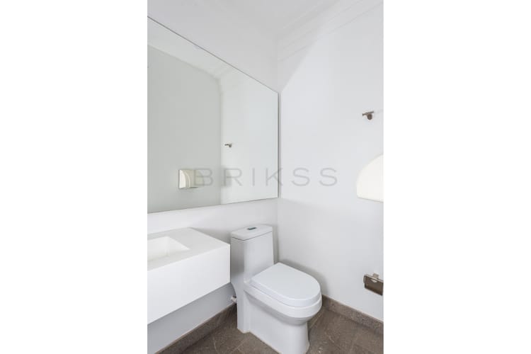 Casa de 12 alcobas en venta en El Nogal, Bogotá, 462 m² · foto 20 de 24