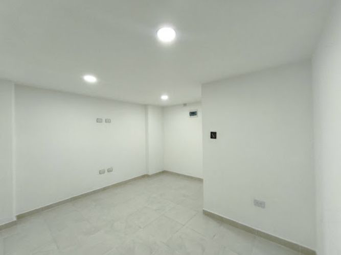 Oficina en arriendo en Entre Amigos, Sabaneta, 20 m² · foto 2 de 5