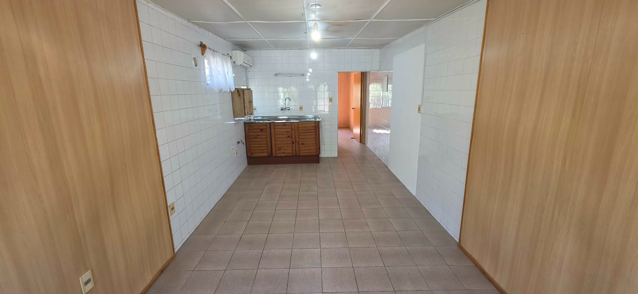 Muy linda y acogedora casa de 1 dormitorio, ubicada en muy buen punto de Pinar Norte, sobre José Ortega y Gasset esquina Mallorca, 30 m2 edificados. · Foto 2
