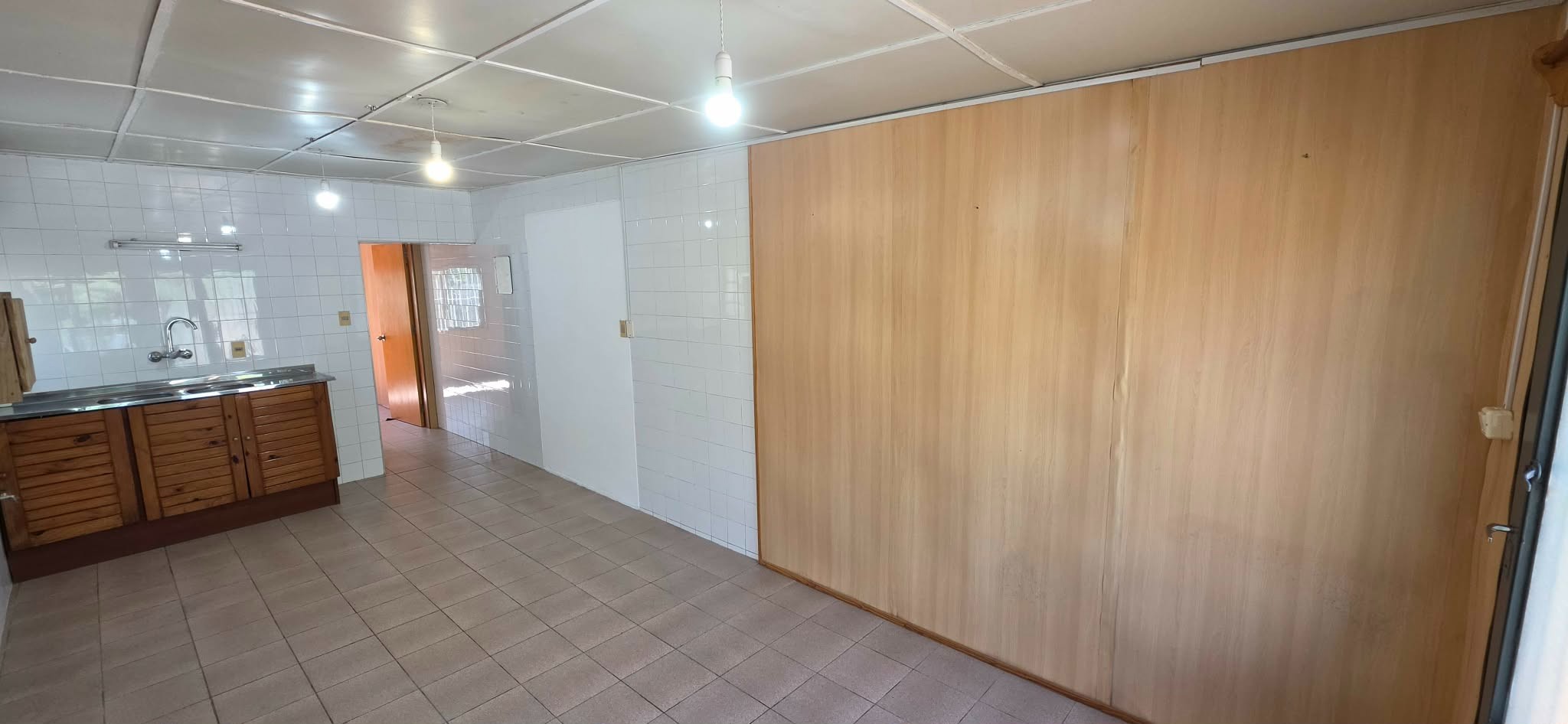 Muy linda y acogedora casa de 1 dormitorio, ubicada en muy buen punto de Pinar Norte, sobre José Ortega y Gasset esquina Mallorca, 30 m2 edificados. · Foto 4