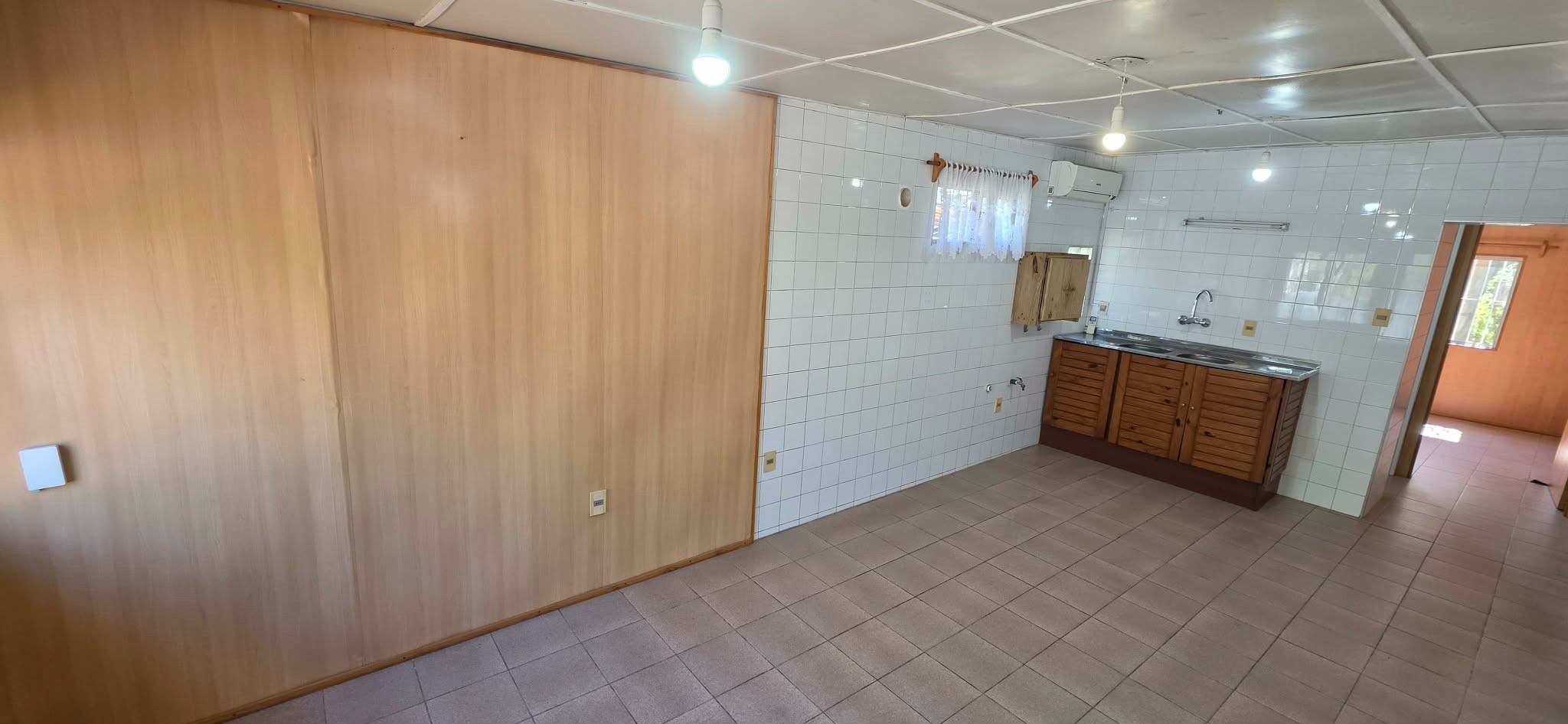 Muy linda y acogedora casa de 1 dormitorio, ubicada en muy buen punto de Pinar Norte, sobre José Ortega y Gasset esquina Mallorca, 30 m2 edificados. · Foto 3