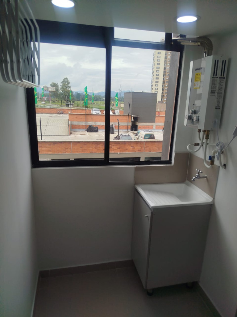 Apartamento en arriendo en Centro, Rionegro · foto 7 de 12