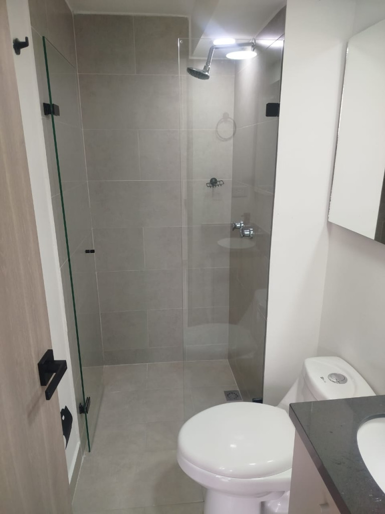 Apartamento en arriendo en Centro, Rionegro · foto 8 de 12