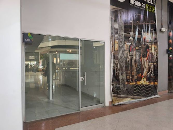Local en arriendo en Centro, Itagüí, 30 m² · foto 2 de 5