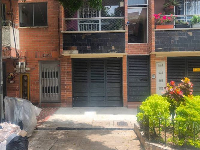 Bodega en arriendo en Obrero, Envigado, 15 m² · foto 6 de 6