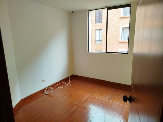 Apartamento de 3 alcobas en venta en Uaecd 007, Soacha, 50 m² · foto 10 de 21