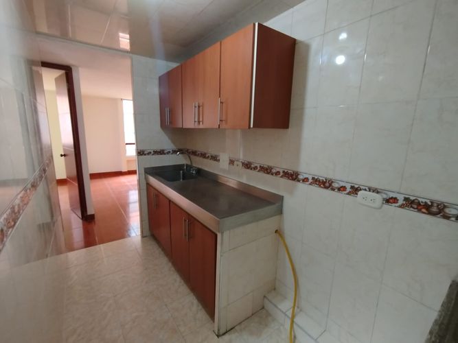 Apartamento de 3 alcobas en venta en Uaecd 007, Soacha, 50 m² · foto 8 de 21