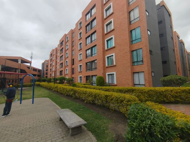 Apartamento de 3 alcobas en venta en Uaecd 007, Soacha, 50 m² · foto 18 de 21