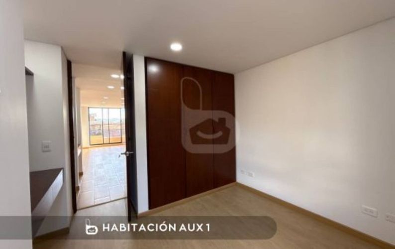 Apartamento de 3 alcobas en venta en Barcelona, Bogotá, 84 m² · foto 8 de 20