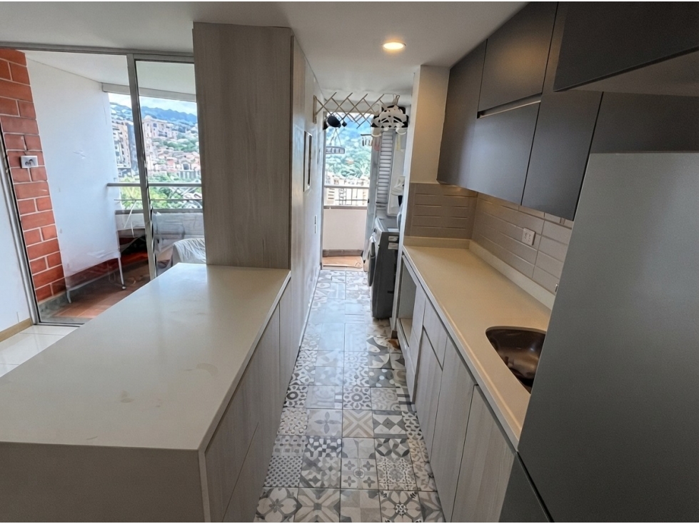 Apartamento en venta en Suramérica, Itagüí · foto 2 de 15
