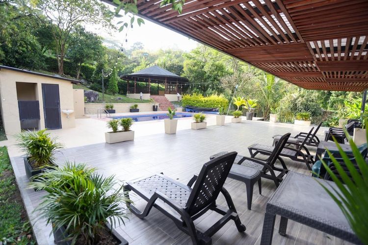 Finca en venta en Actividad Multiple, Copacabana, 2600 m² · foto 15 de 24