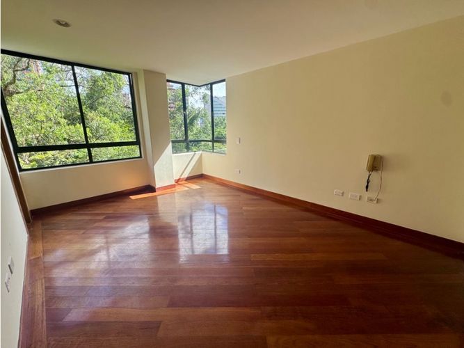 Apartamento de 3 alcobas en arriendo en La Florida, Medellín, 172 m² · foto 6 de 24