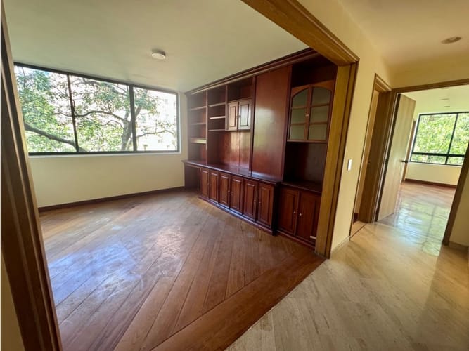 Apartamento de 3 alcobas en arriendo en La Florida, Medellín, 172 m² · foto 11 de 24