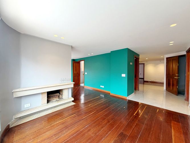 Apartamento en venta en Santa Barbara Occidental, Bogotá · foto 2 de 14